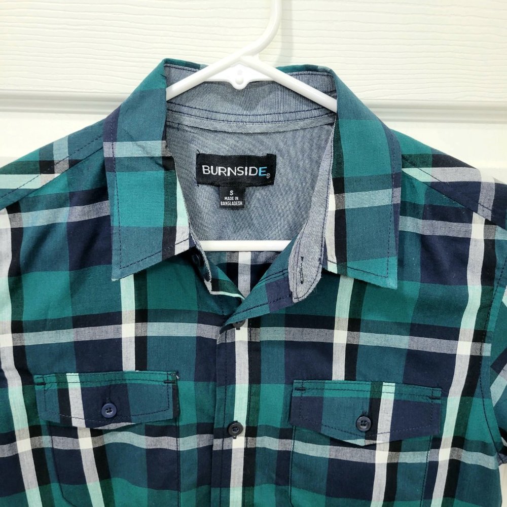 *SOLD* Burnside Men's Plaid Button down shirt - Picture 2 of 3